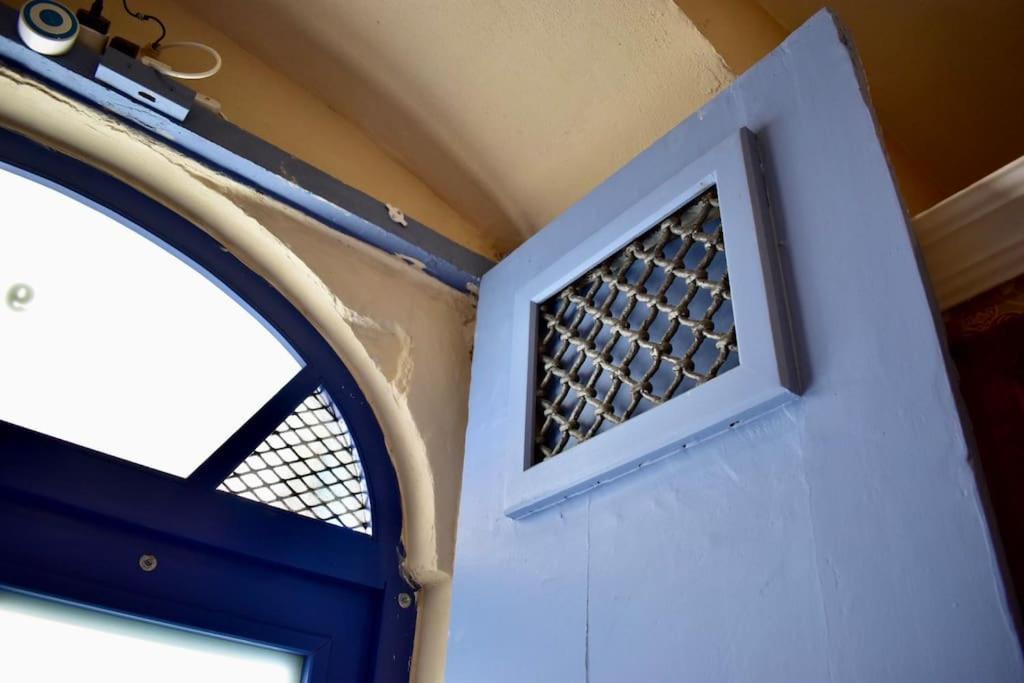 City Centre Pied-A-Terre Near Food Market And Walking Distance To Bus Terminus Βαλέτα Εξωτερικό φωτογραφία